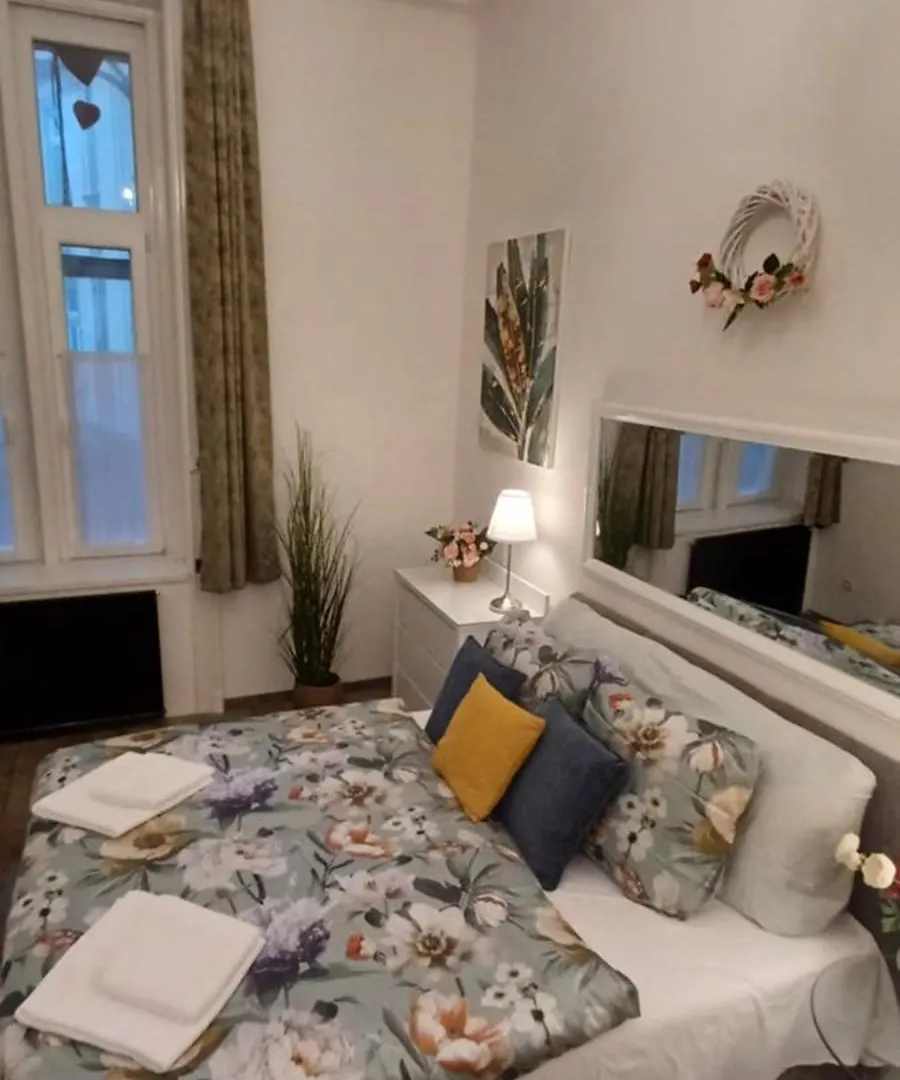 Palace2 Apartment Budapest Hungary